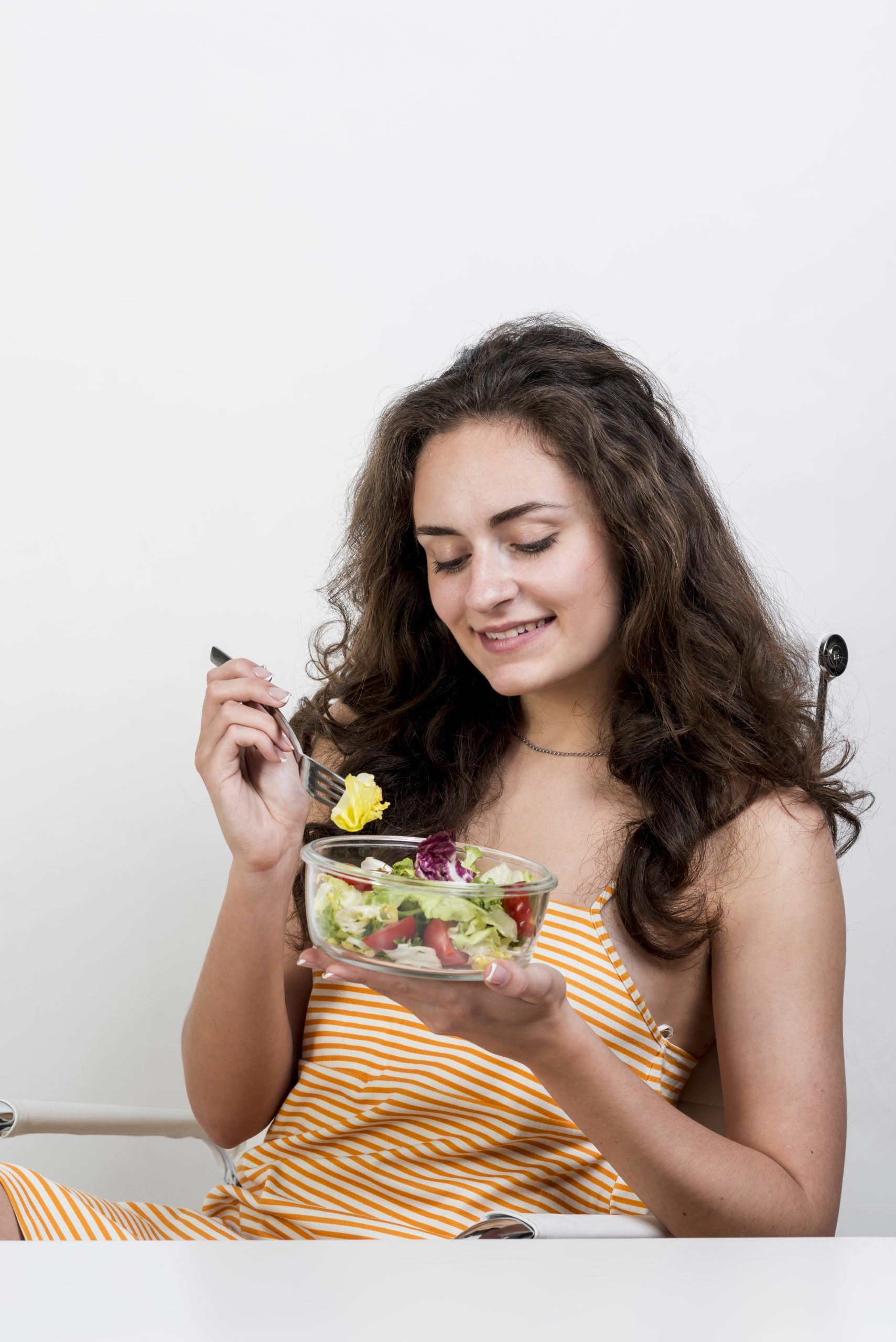 Mindful Eating: Embracing Awareness for Optimal Health and Weight Management